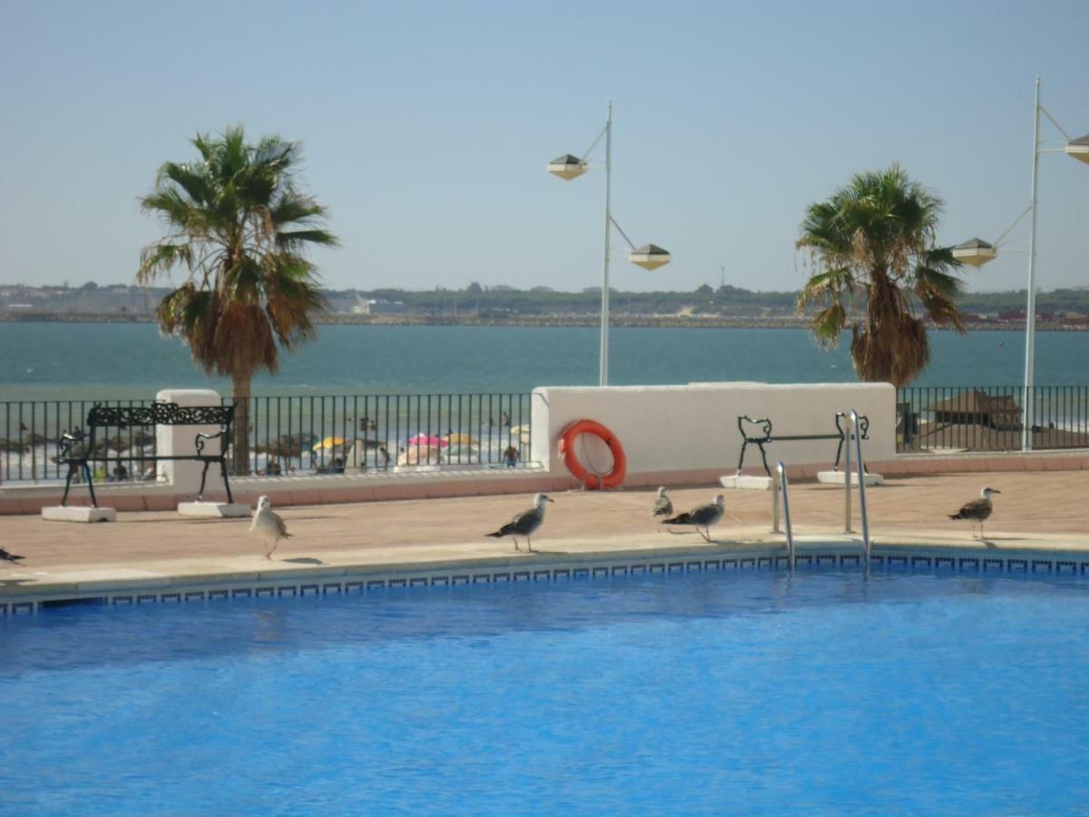 Piso Frente La Playa De Valdelagrana Apartment El Puerto de Santa Maria
